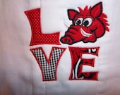 Arkansas Razorback fan LOVE the Hogs cotton burp cloth.