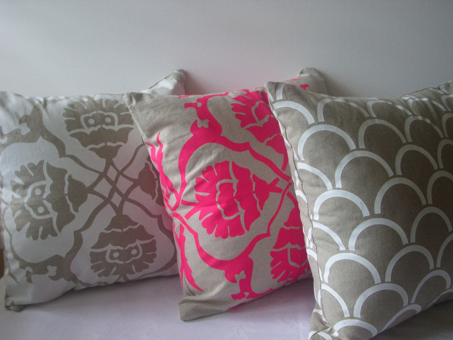 Aqua Door Designs Cushion cover in Floral A. Fluro pink design on sand/beige Linen/Cotton 42cmx42cm