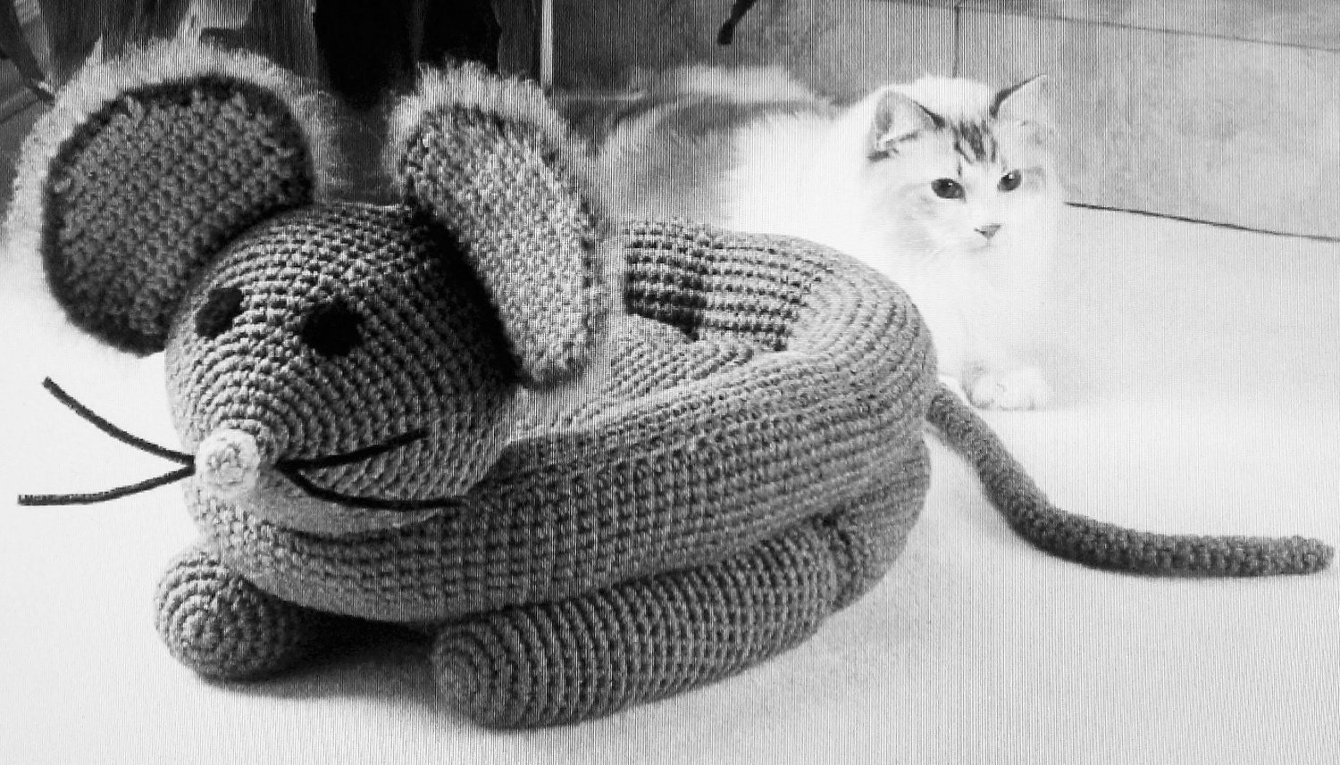 Mouse Pet Bed Crochet Pattern Automatic PDF by VintageEtsian