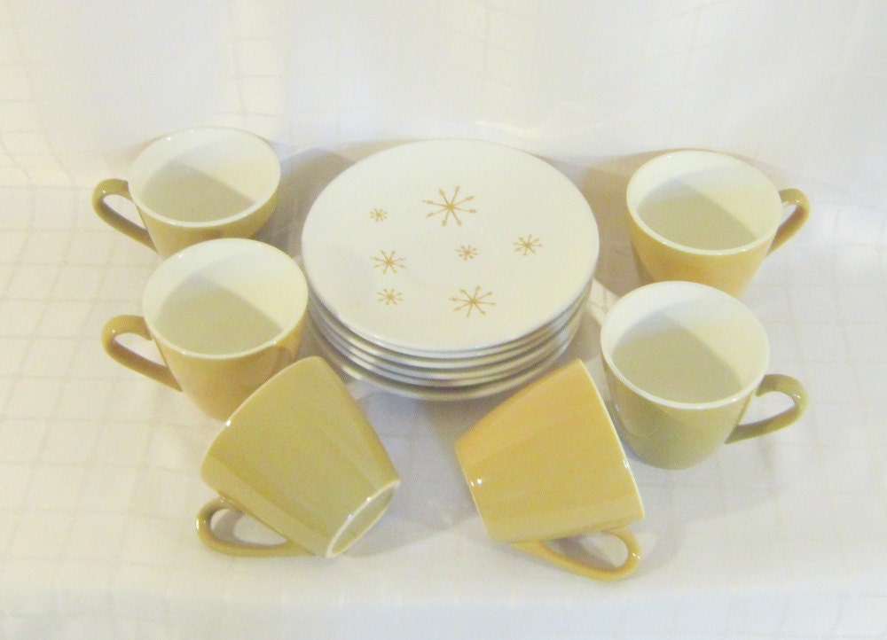 Mid Century Star Glow Atomic Mad Men Pattern Mustard Gold Tea Coffee Cups Saucers Modern Home Decor Yellow Housewares