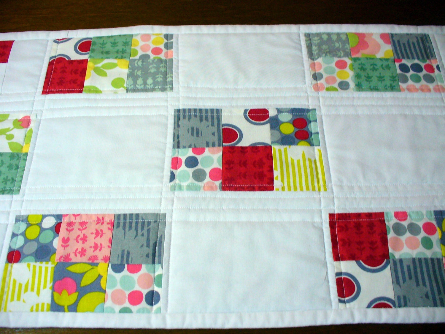 table runner - City windows