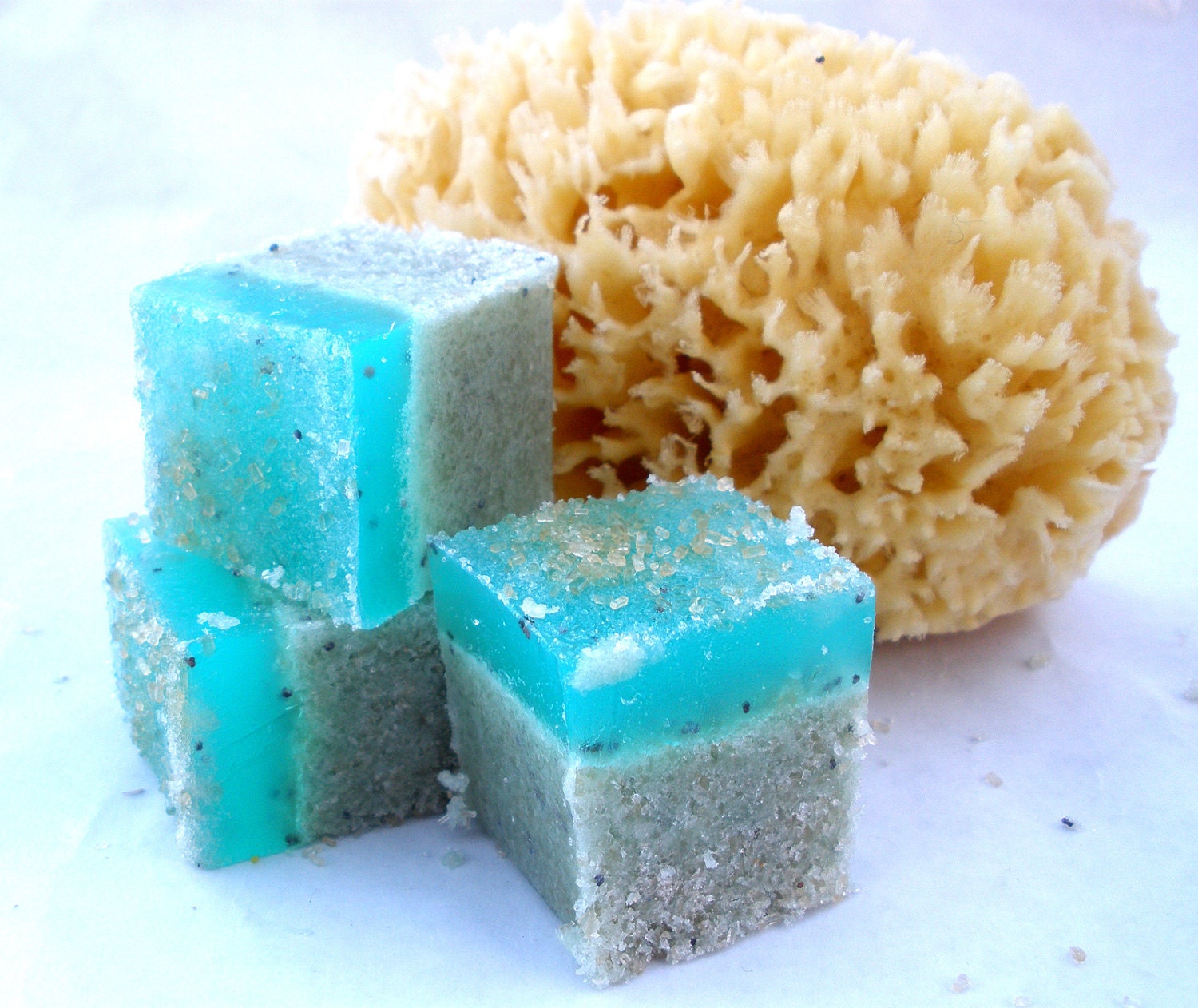 Sea Fresh Sugar Scrub with turbinado sugar and spirulina in cubes (Vegan Friendly)