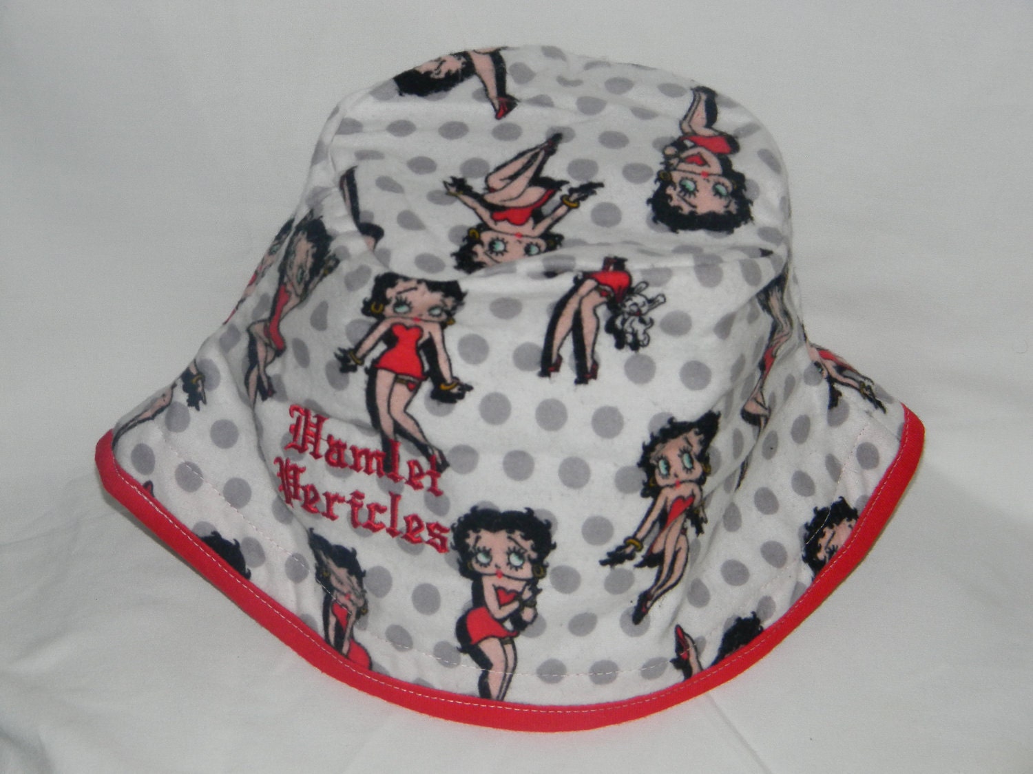 Sexy Betty Boop bucket hat by Hamlet Pericles