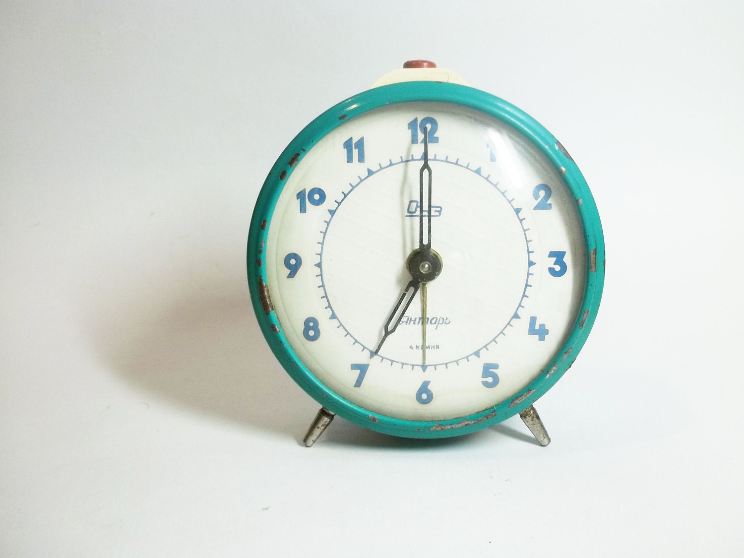 tick tick tick tick... Vintage Turquoise Wind Up CLOCK, use for home decor or to wake you up