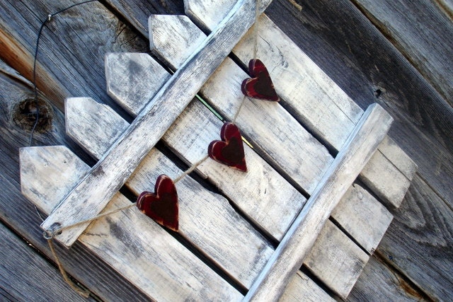 Valentines Day Trio of Hearts Rustic Picket Fence Door Hanger Home Decor