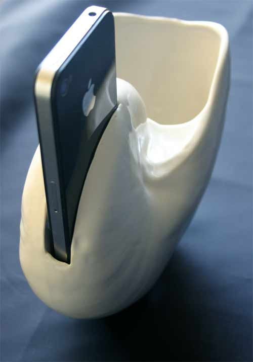 Shell Tunes Nautilus Shell Natural Acoustic Amplifier (for iPhone 5, 4, and 4s)