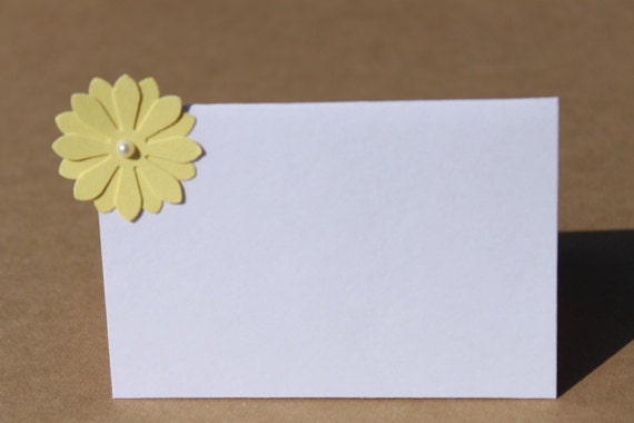 Daisy Place Cards- Wedding, Bridal Shower, Customize in any color