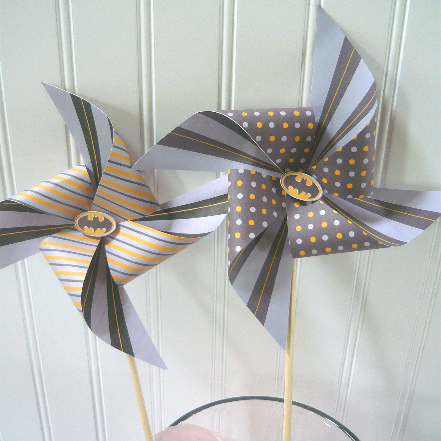 Batman pinwheels, super hero birthday decorations, batman decorations, batman pinwheel, printable pinwheels, INSTANT DOWNLOAD, pinwheels Il_570xn