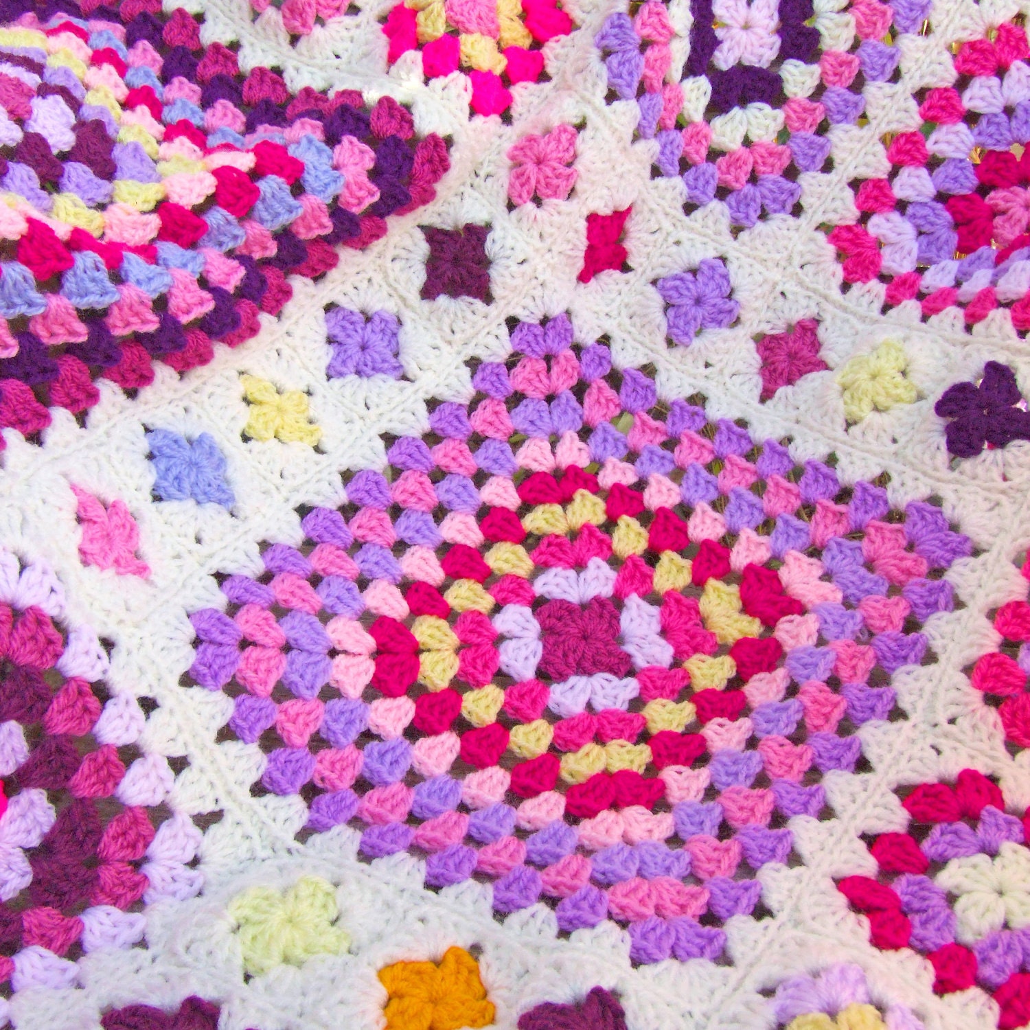 Crochet Pattern - Shabby Chic Granny Square Throw - PDF