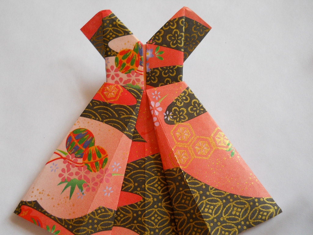 7 Origami Paper Dresses In Multicolor Washi