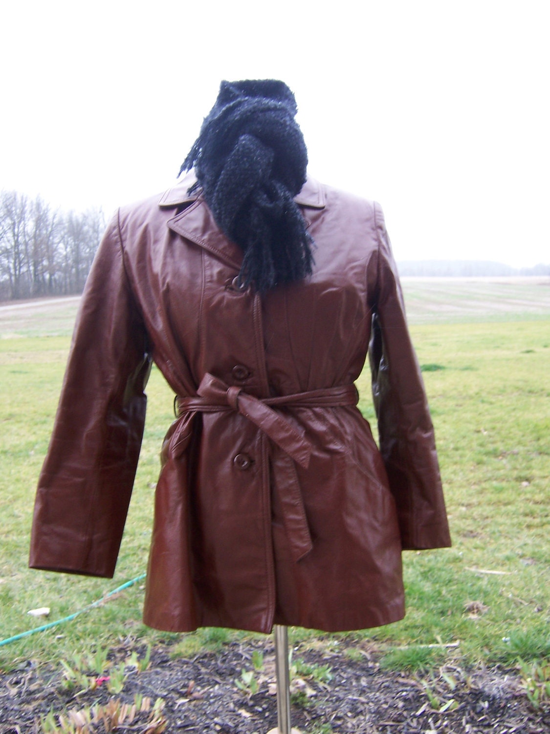 After Christmas SaleSALE 1970s MOD cocoa brown leather coat-retro belted beauty-great wide collar