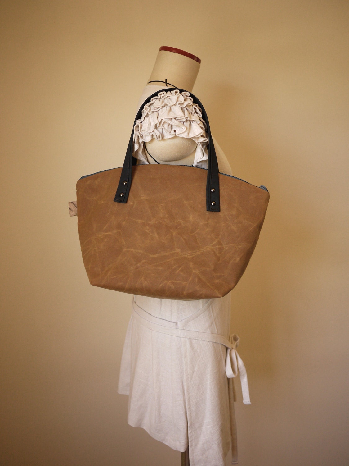 Waxed Canvas Zipper Tote in Spice- Small Vegan Day Bag
