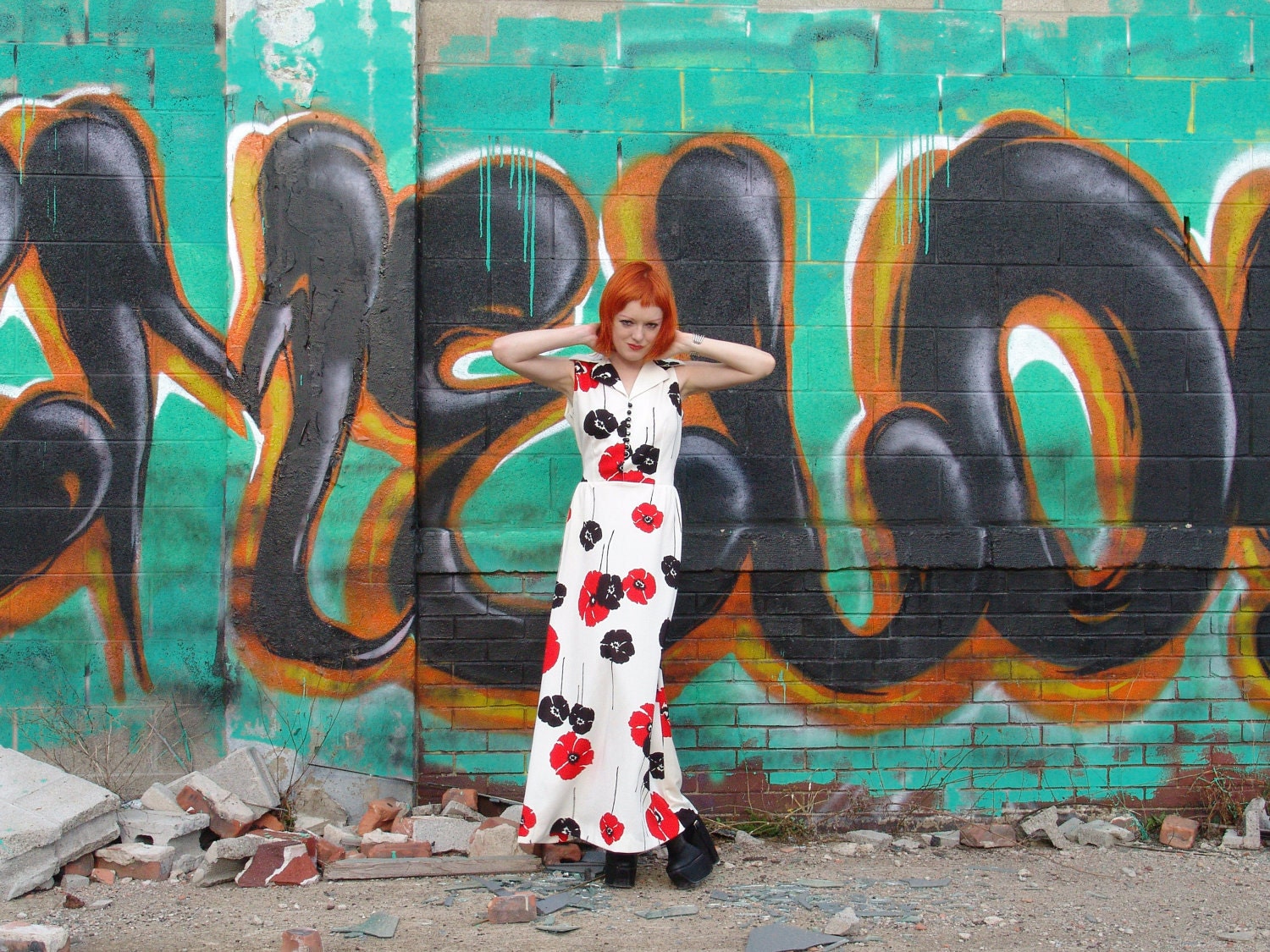 Vtg 60s Butte Knit Poppy Dress / Maxi Floral / Mod Dress
