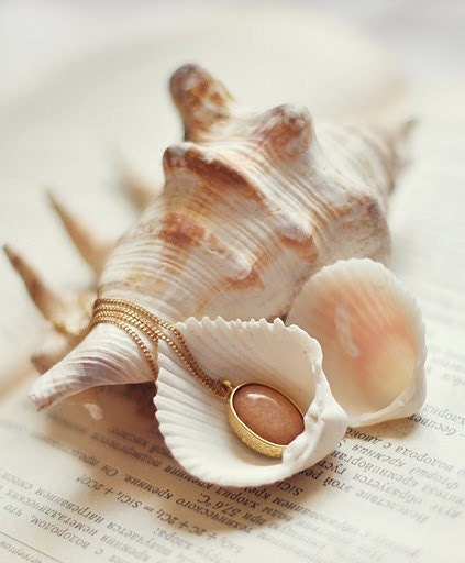 summer fashion Candy store collection like a real candy necklace with peach and cream  jade stone pendant - YUNILIsmiles