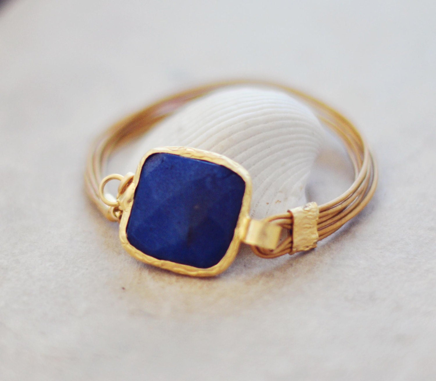 summer fashion sea navy blue jade large stone gold frame gemstone bracelet gold leather cord israel jewelry