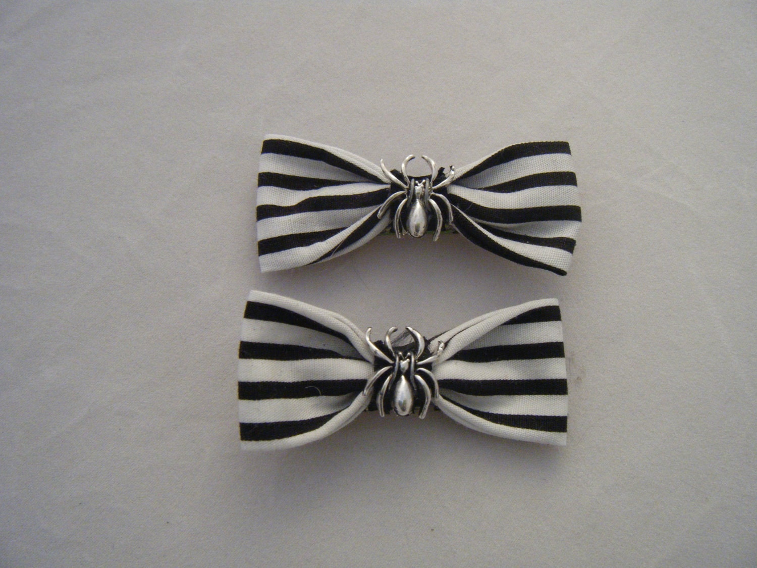 Black and white Striped Spider bows