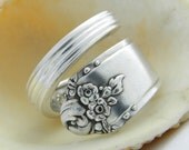 Antique Spoon Ring  - Sweet Briar 1948 - Silverware Jewelry