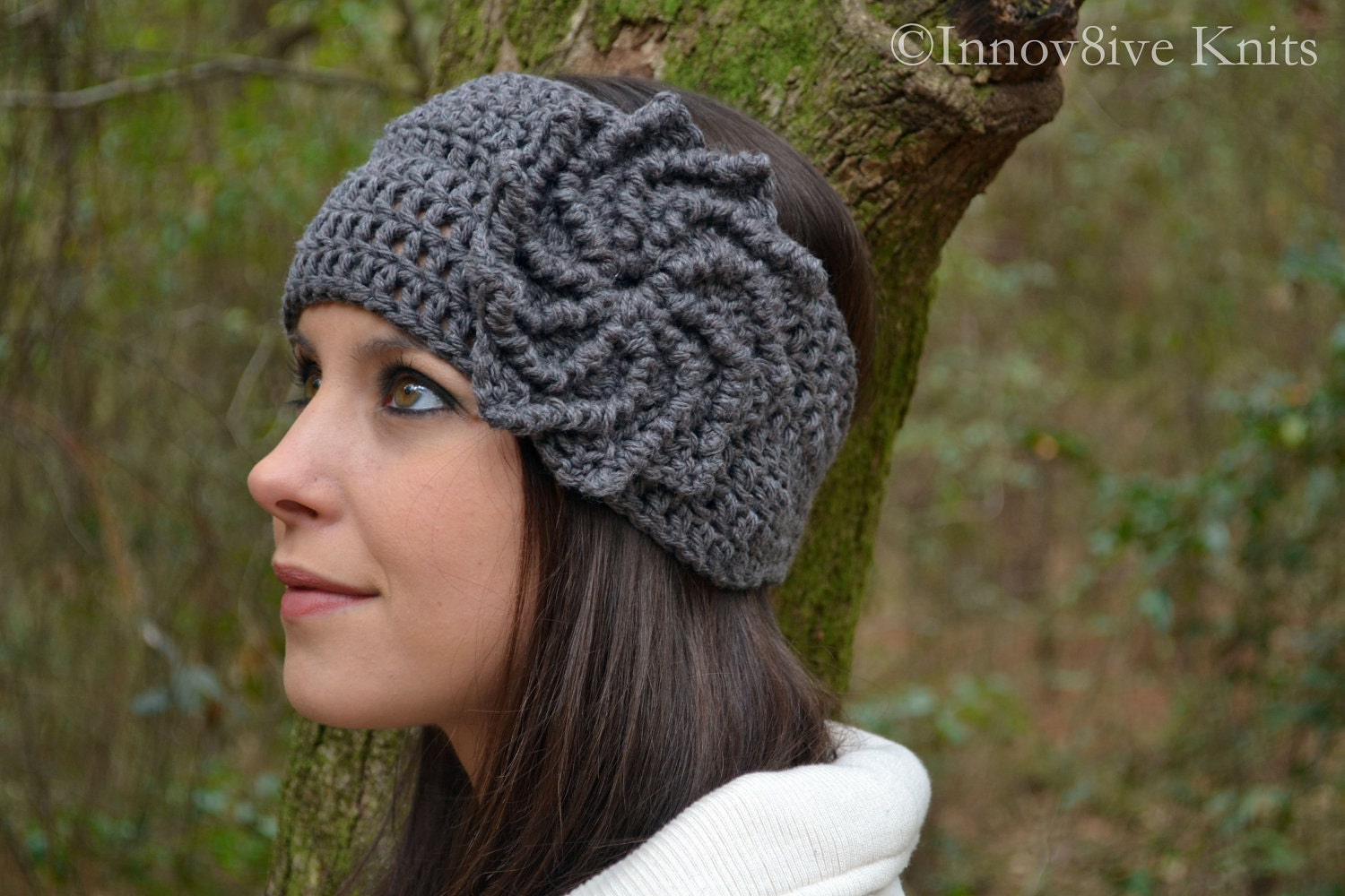 Hand Crochet Ear Warmer - Headband - with Pinwheel Flower in Heather Grey 100% Cotton for Women - SALE