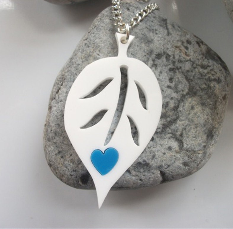 Acrylic leaf Necklace with swappable coloured hearts