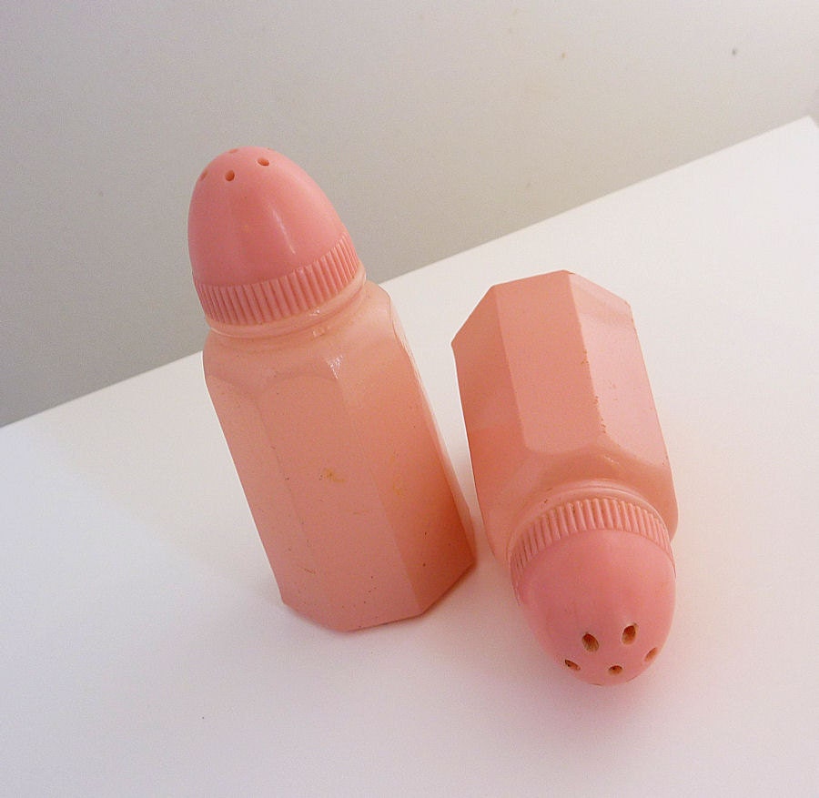 Vintage Pink Salt and Pepper Shakers, Hazel Atlas Platonite