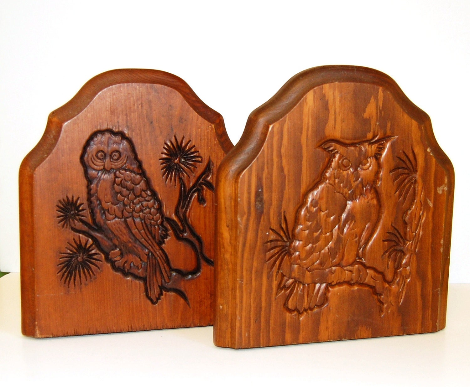 Vintage Wood Owl Bookends Need a Home
