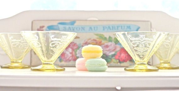 Set of 4 Citron Yellow Dessert/Sherbert Depresssion Era Glasses - Lacy and Scroll Pattern