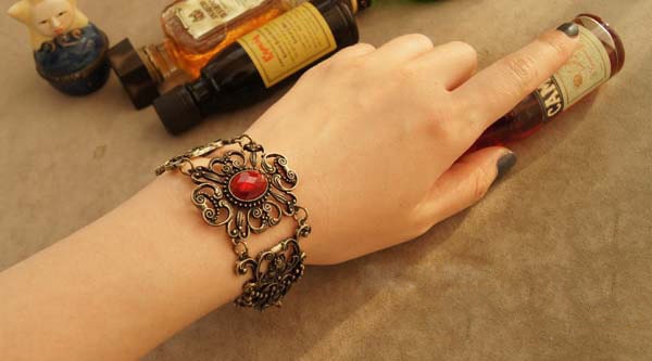 Ruby vintage bracelet