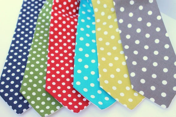 Basic Dots, Neckties for boys, choose your size and color - trendyties