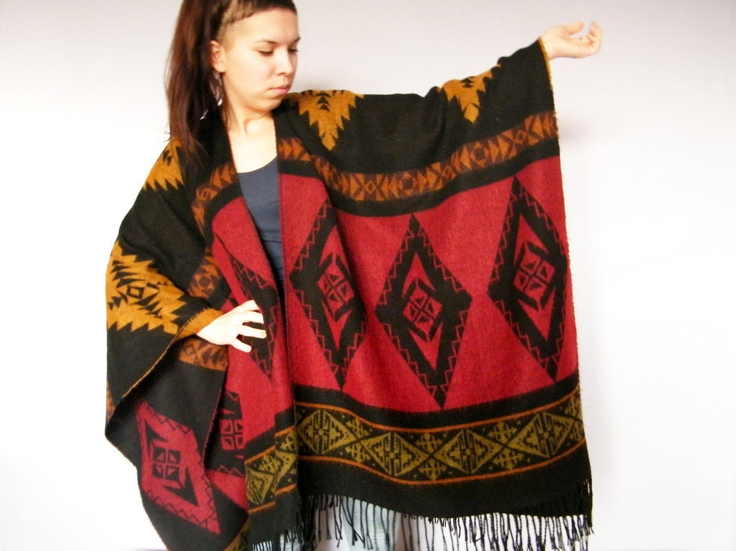 Southwestern Vintage Blanket Poncho Shawl 70s Ethnic NativeTribal Aztec Woven Pattern Fringe Bat Wing Cape Coat - XZOUIX