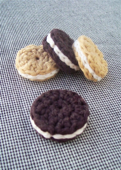 Oreo Cookie Set of 4 (Crocheted)