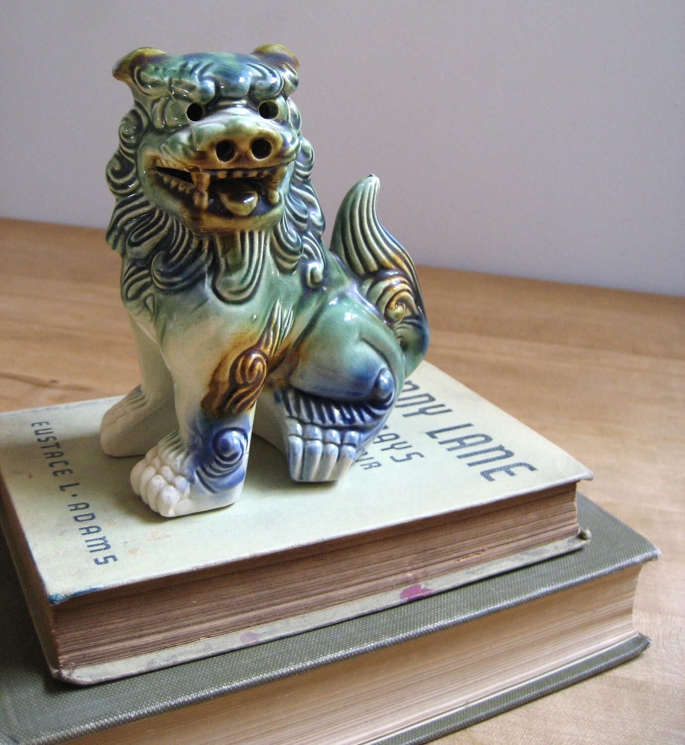 ceramic foo dogs figurines