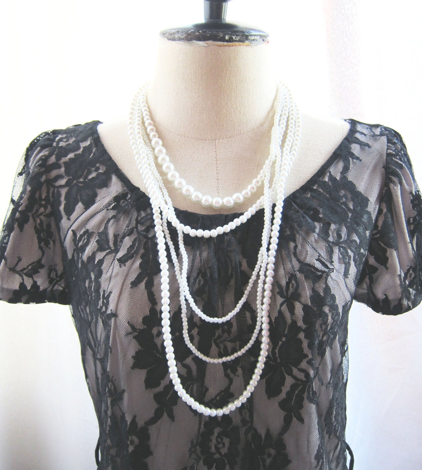 Pearl Necklace Wedding Bridal Jewelry Bridesmaids Gift Necklace SATC Carrie Bradshaw Stacked Pearl Necklace Multi Layered Vintage Style