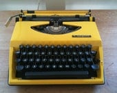 Laptop typewriter Adler Tippa made in Holland from the 60s (yellow)
