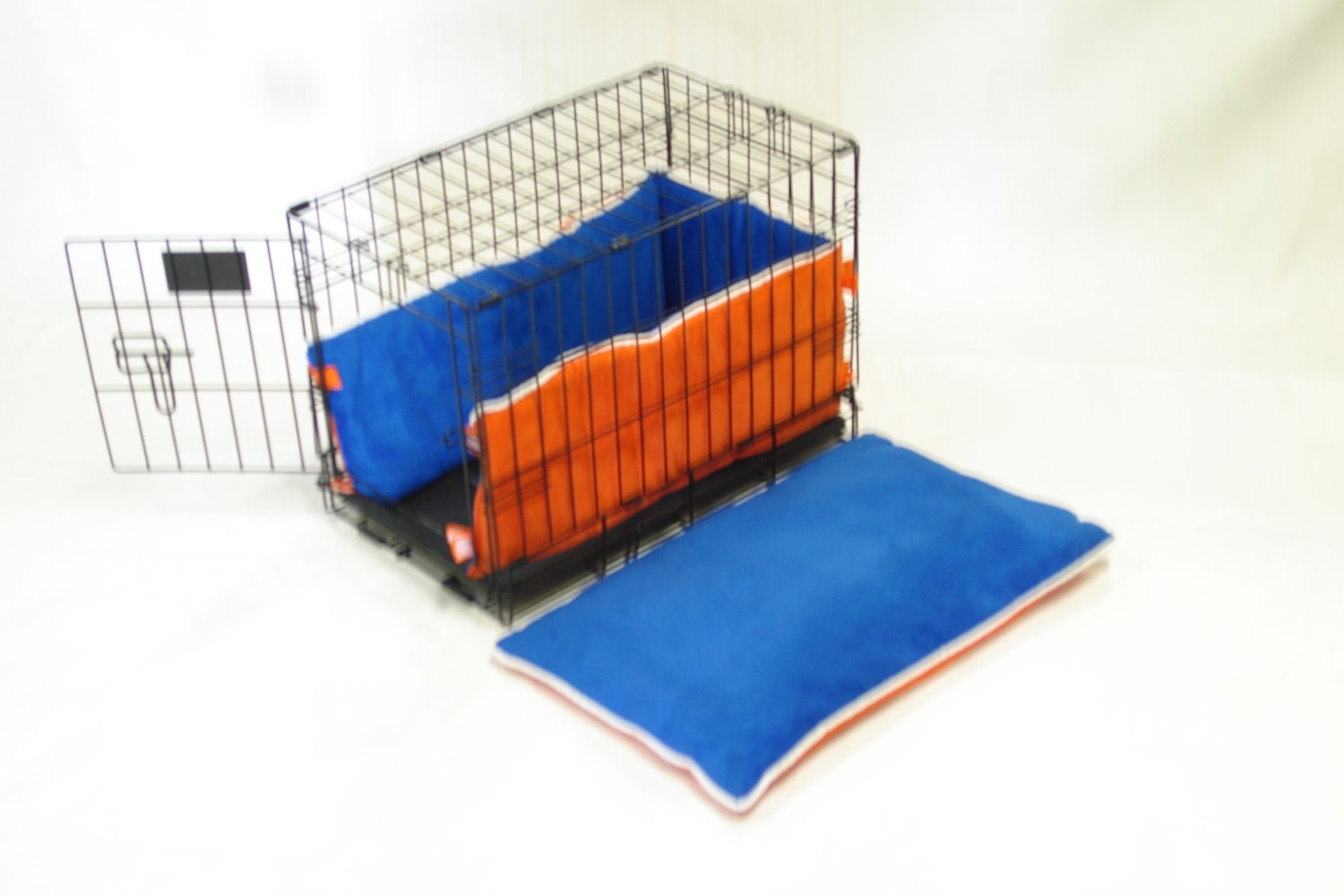 Custom Pet Crate Pad and Crate Bumper
