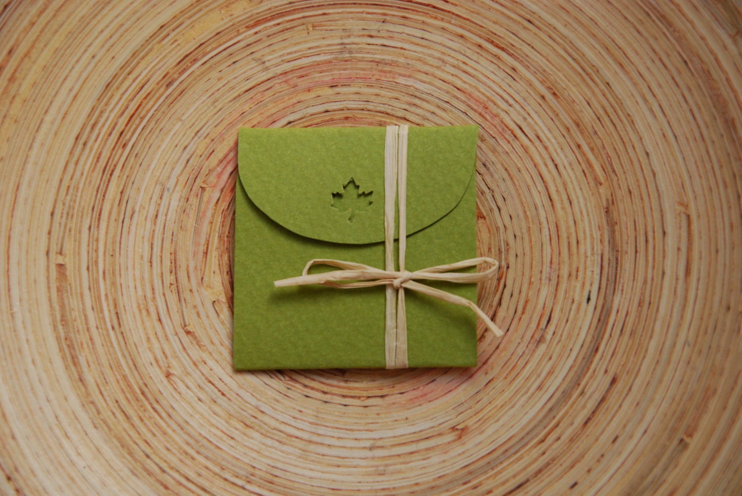 Mini green envelopes - set of 8
