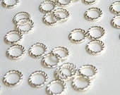 25 Fancy Twisted jump rings open round jump rings silver plated brass 8mm 16 gauge 8039FD