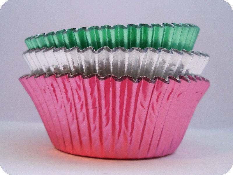 Cupcake Liners 45 Foil Baking Cups Shabby Christmas Trio Il_570xn
