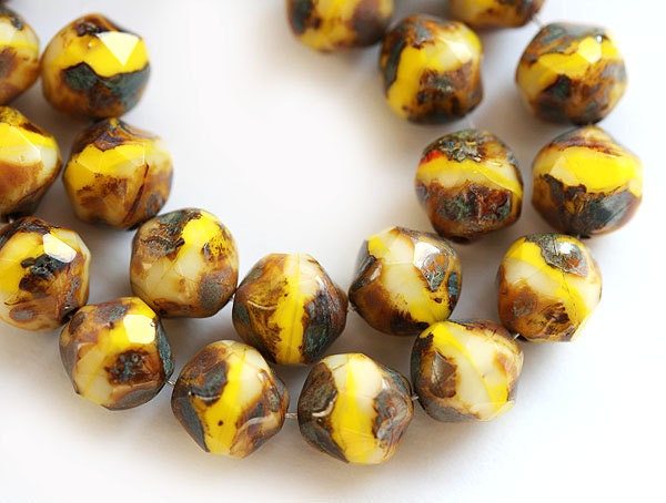 Yellow Brown Picasso czech glass beads - autumn colors - round cut baroque balls - 8mm - 20PC