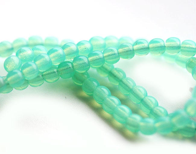 Teal green czech glass beads, round spacers, druk - mint, cerulean, seafoam - 4mm - 100Pc - 0300