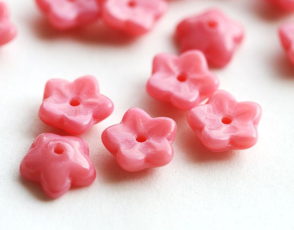 Coral pink Czech glass Flower beads, Valentines day - small bells - 7mm - 30Pc - 0322