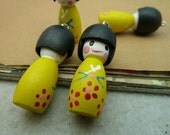 3 pcs 38x14mm Wood Wooden Colorful 3D Japanese Dolls Charms Pendants Fc8552