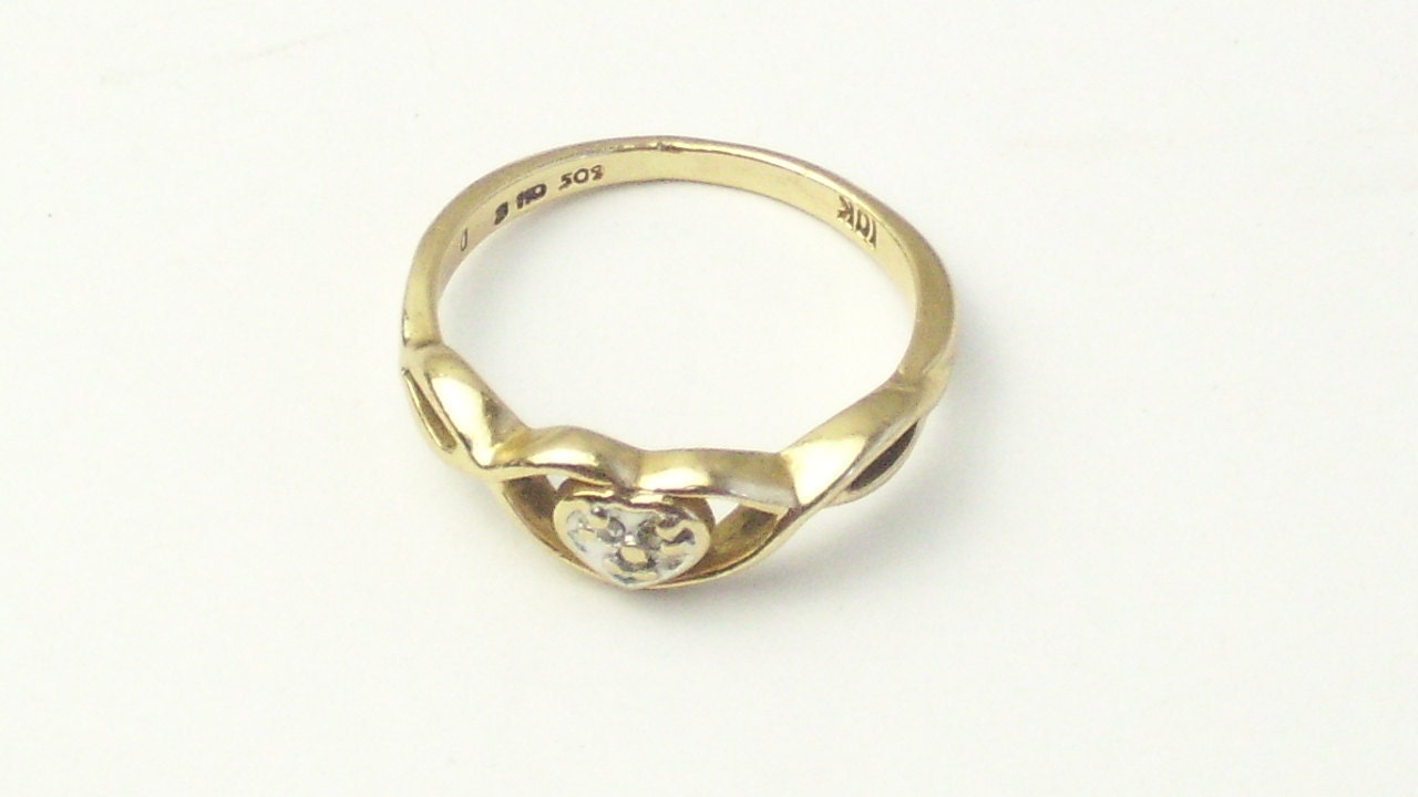 10K Solid Yellow Gold Heart Toe Or Pinky Vintage RING on Etsy