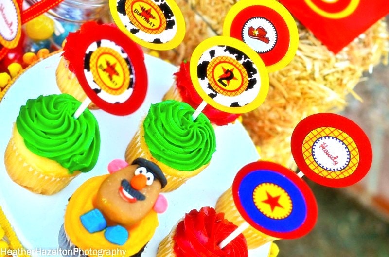 Woody / Toy Story CUPCAKE TOPPERS - Boys Birthday Party - Cowboy - Krown Kreations Il_570xn