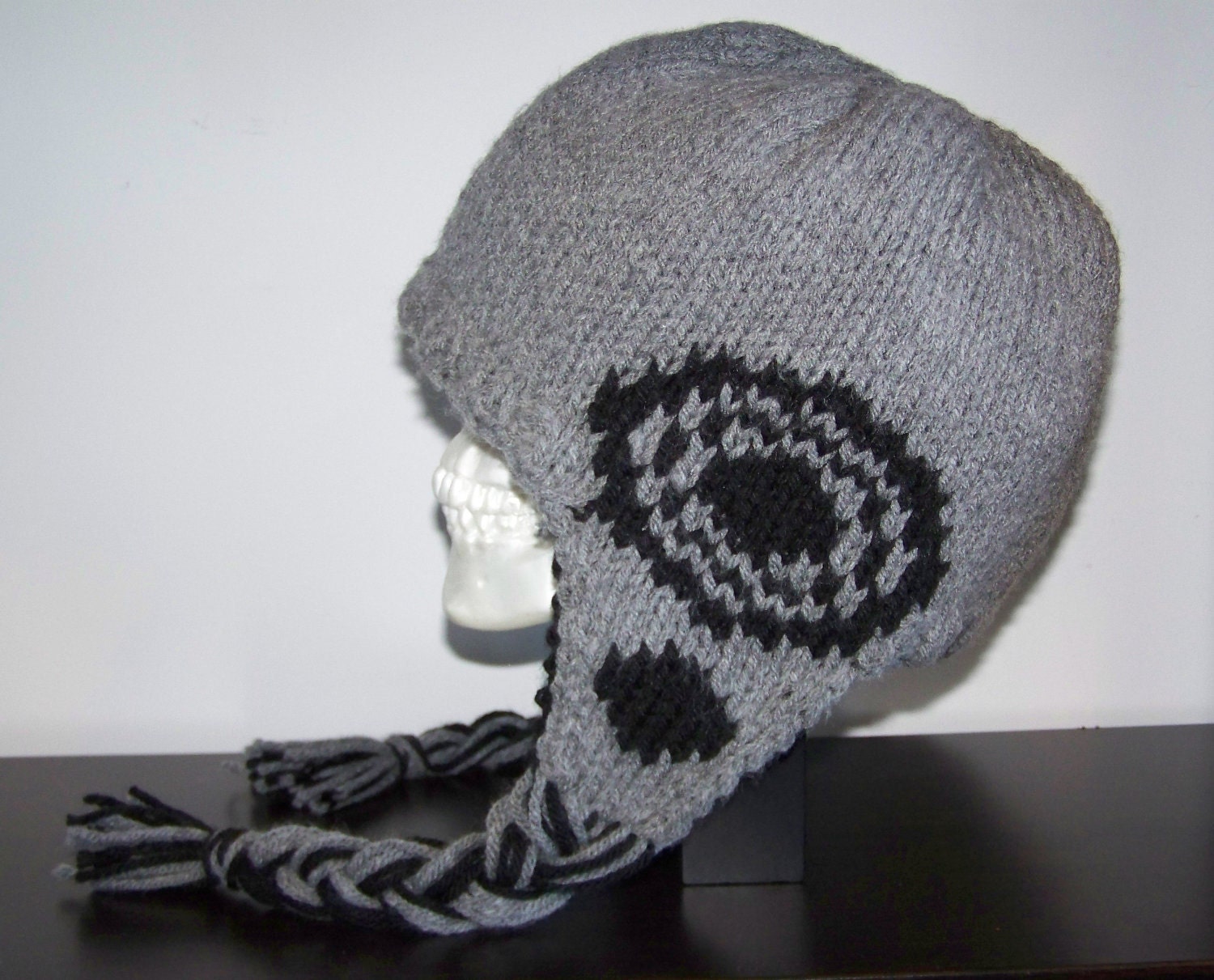 Stereohead-Reversible Speaker Earflap Hat