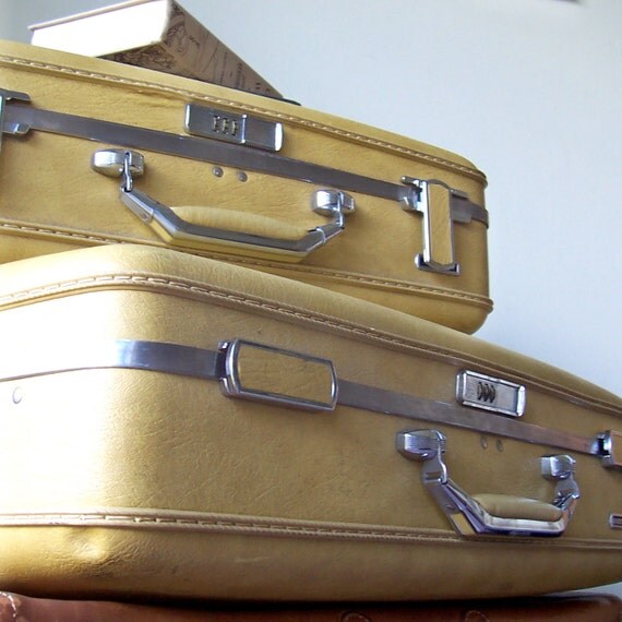 Vintage American Escort Luggage Set Butter Yellow by TheDizzyApron