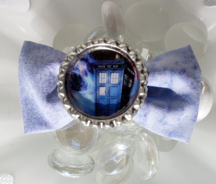 Tardis Time Vortex Hair Bow