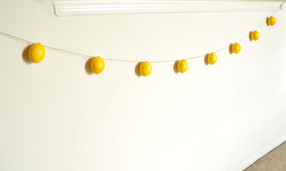 Lemon Zest Fruit Garland Yellow Kitchen Neon Home Decor or Decoration for Summer Weddings, Baby Showers and Birthday Parties - 5.3 feet -