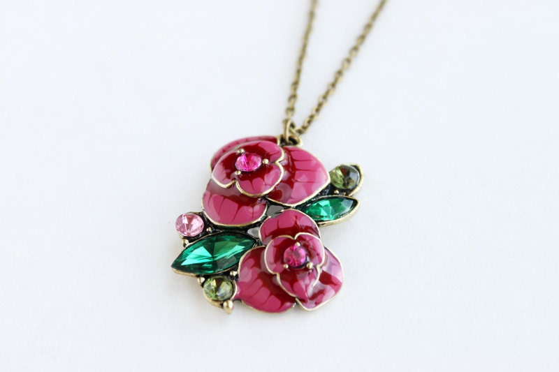 Gorgeous Pink Flower Necklace