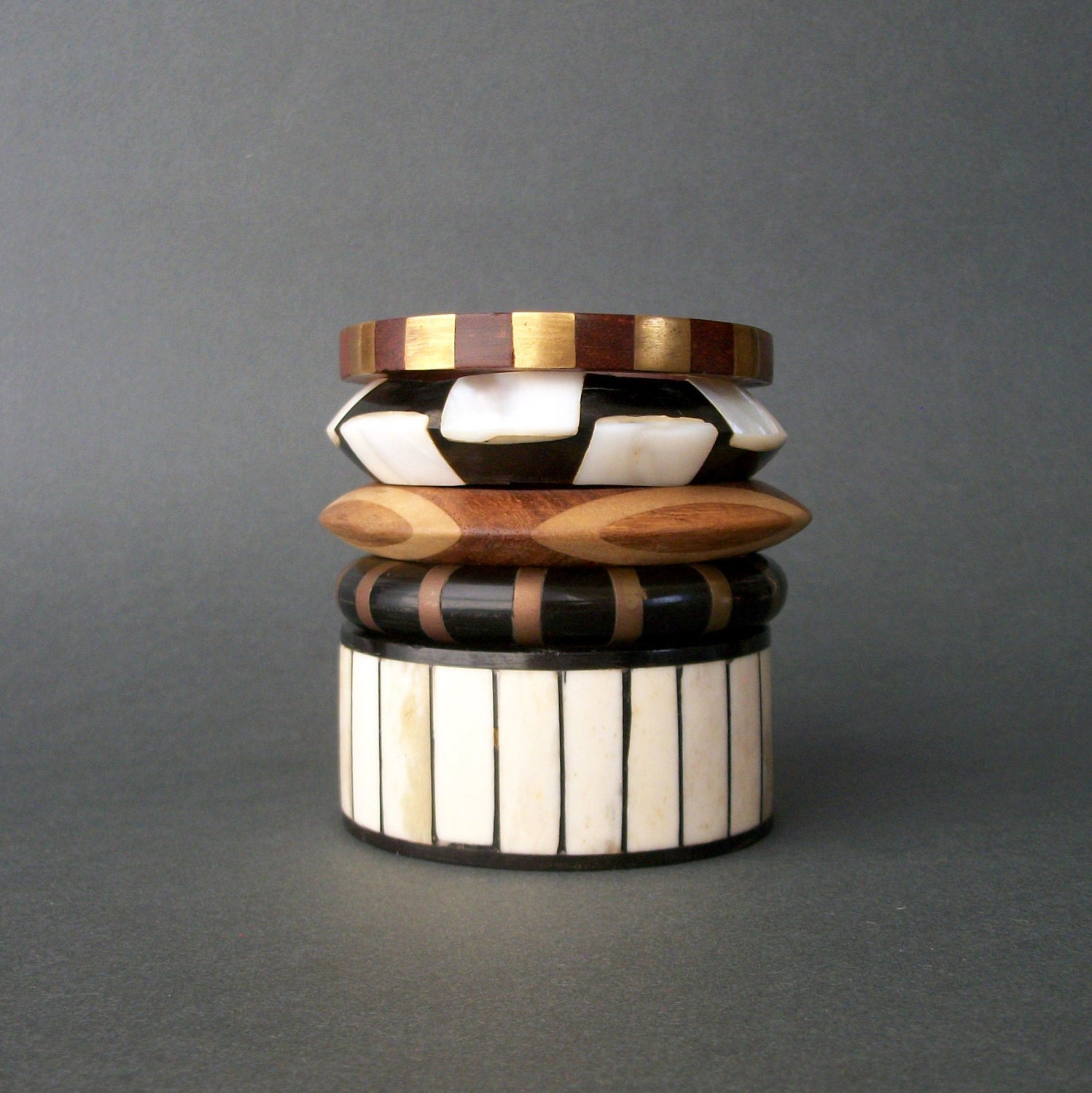 Vintage Bangle Stack . Horn Bone Brass Wood . Collection .
