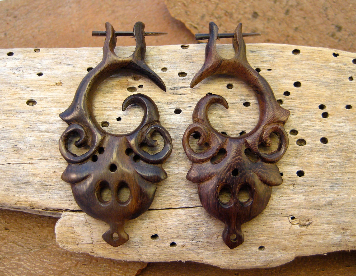 Swril Wave Wooden Post Earrings Tribal Style - PE002 W